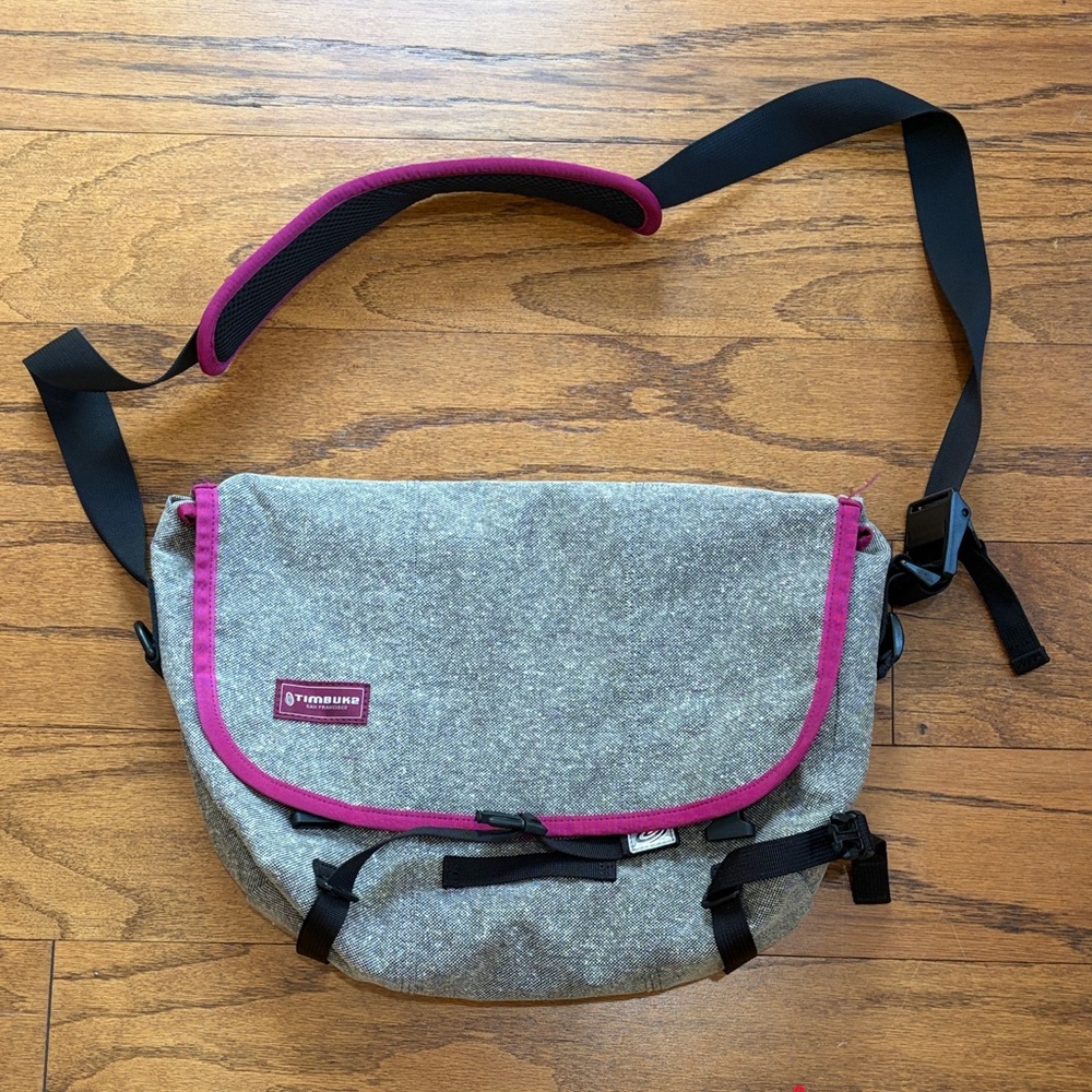 Timbuk2 Gray Bag with Purple Accents
